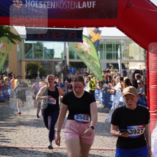 13.06.2025 - Holstenköstenlauf Felixshl http://msf.ph/oto/7932839 13.06.2025 18:02:20 Laufen 2009, 2010, 2449, 2502, 2679, 3000, 3046, 3078, 3141, 3310, 3606, 3635, 3807, 3927 meine-sportfotos.de