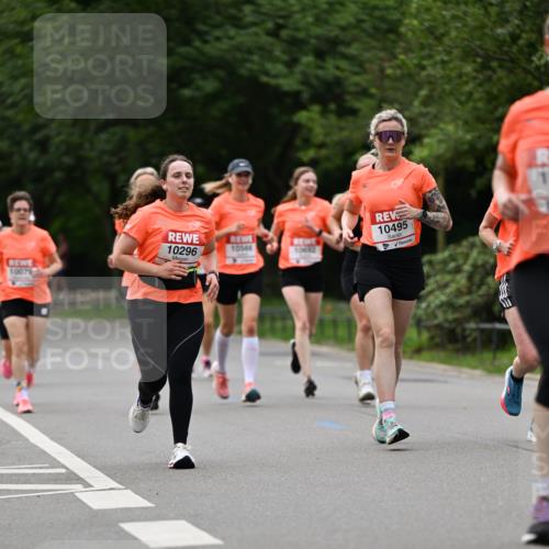15.06.2025 - REWE Women's Run Dr. Thomas Lammeyer http://msf.ph/oto/7932864 15.06.2025 09:16:24 Laufen 10296, 10566, 10079, 10495 meine-sportfotos.de