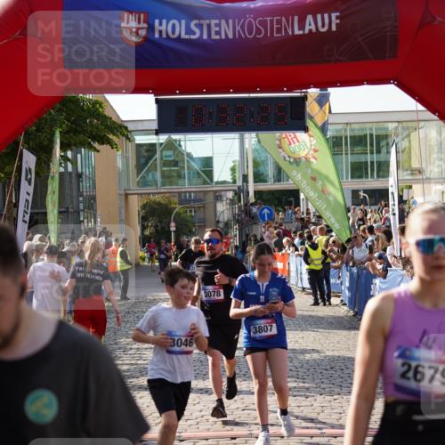 13.06.2025 - Holstenköstenlauf Felixshl http://msf.ph/oto/7932913 13.06.2025 18:02:27 Laufen 2022, 2679, 2878, 3000, 3046, 3078, 3141, 3254, 3310, 3635, 3807 meine-sportfotos.de
