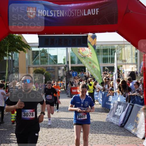 13.06.2025 - Holstenköstenlauf Felixshl http://msf.ph/oto/7932949 13.06.2025 18:02:28 Laufen 2022, 2878, 3000, 3046, 3078, 3254, 3807 meine-sportfotos.de