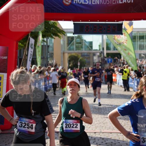 13.06.2025 - Holstenköstenlauf Felixshl http://msf.ph/oto/7932979 13.06.2025 18:02:35 Laufen 2022, 2094, 2095, 2844, 2878, 2986, 3676, 3839, 3904, 3976, 3979 meine-sportfotos.de