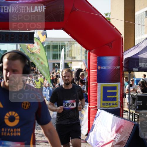 13.06.2025 - Holstenköstenlauf Felixshl http://msf.ph/oto/7933043 13.06.2025 18:02:40 Laufen 2094, 2095, 2138, 2562, 2844, 2846, 2986, 3610, 3676, 3839, 3904, 3947, 3976, 3979 meine-sportfotos.de