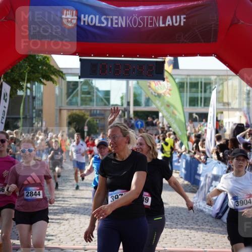 13.06.2025 - Holstenköstenlauf Felixshl http://msf.ph/oto/7933074 13.06.2025 18:02:43 Laufen 2094, 2095, 2138, 2562, 2782, 2844, 2846, 2986, 3290, 3610, 3839, 3904, 3921, 3947, 3976, 3979 meine-sportfotos.de