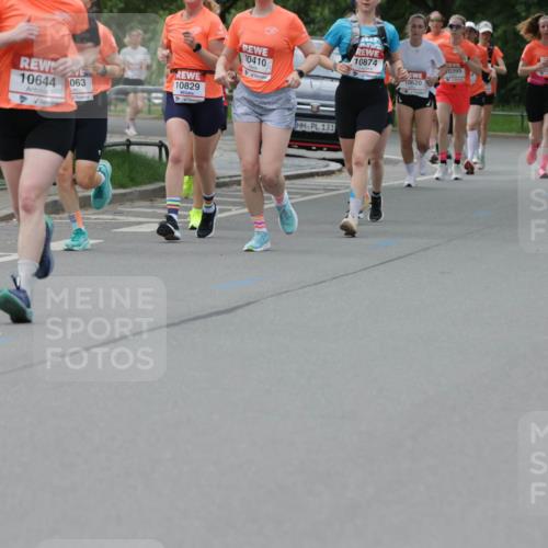 15.06.2025 - REWE Women's Run Jannik Wohlers http://msf.ph/oto/7933078 15.06.2025 08:23:54 Laufen 10644, 063, 10158, 020, 10874, 0395, 10410, 10620, 10829, 131 meine-sportfotos.de
