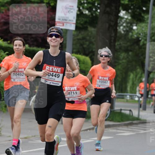 15.06.2025 - REWE Women's Run Jannik Wohlers http://msf.ph/oto/7933154 15.06.2025 08:24:12 Laufen 10291, 16, 20, 10452, 0449, 711, 1964, 10567 meine-sportfotos.de