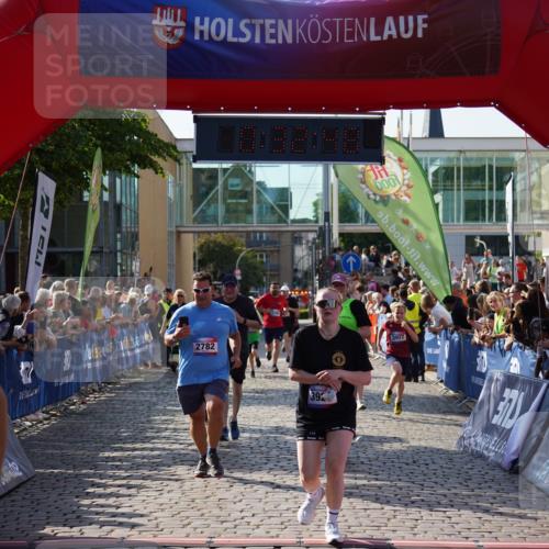 13.06.2025 - Holstenköstenlauf Felixshl http://msf.ph/oto/7933158 13.06.2025 18:02:49 Laufen 2484, 2562, 2782, 2975, 3257, 3290, 3295, 3610, 3664, 3665, 3817, 3921, 3947, 3977 meine-sportfotos.de