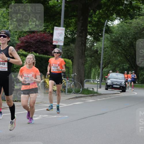 15.06.2025 - REWE Women's Run Jannik Wohlers http://msf.ph/oto/7933181 15.06.2025 08:24:13 Laufen 10449, 10, 15, 2025, 10567, 107, 133 meine-sportfotos.de