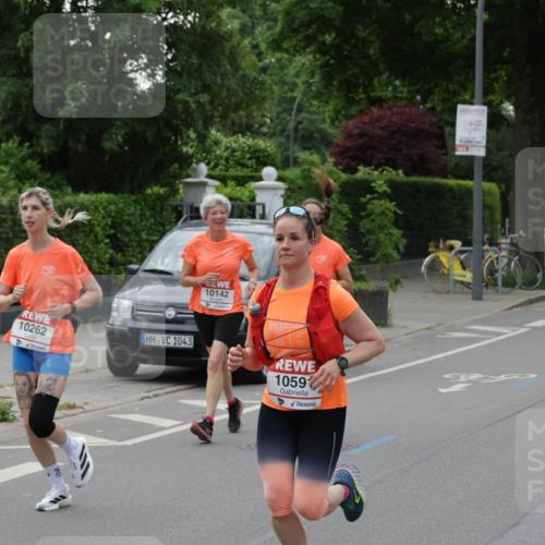 15.06.2025 - REWE Women's Run Jannik Wohlers http://msf.ph/oto/7933183 15.06.2025 08:24:30 Laufen 10262, 10142, 1043, 1059, 10134 meine-sportfotos.de