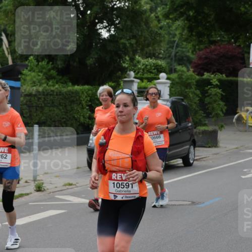 15.06.2025 - REWE Women's Run Jannik Wohlers http://msf.ph/oto/7933201 15.06.2025 08:24:30 Laufen 10262, 10591, 0666 meine-sportfotos.de