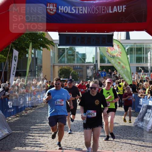 13.06.2025 - Holstenköstenlauf Felixshl http://msf.ph/oto/7933208 13.06.2025 18:02:50 Laufen 2484, 2562, 2782, 2975, 3257, 3290, 3295, 3610, 3664, 3665, 3817, 3921, 3947, 3977 meine-sportfotos.de