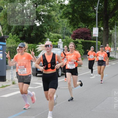 15.06.2025 - REWE Women's Run Jannik Wohlers http://msf.ph/oto/7933213 15.06.2025 08:24:43 Laufen 1015, 10566, 104, 10692, 10113, 10203 meine-sportfotos.de