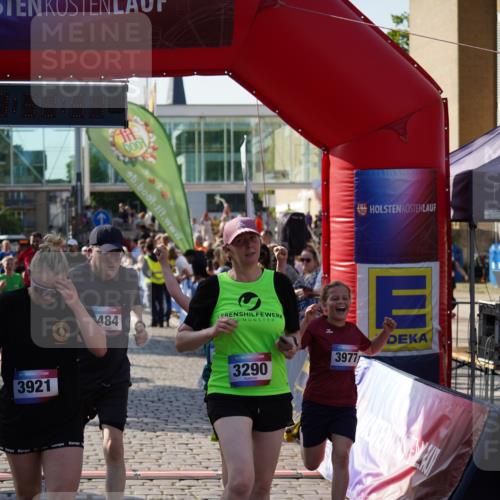 13.06.2025 - Holstenköstenlauf Felixshl http://msf.ph/oto/7933266 13.06.2025 18:02:52 Laufen 2484, 2782, 2975, 3018, 3257, 3290, 3295, 3610, 3664, 3665, 3817, 3921, 3949, 3977 meine-sportfotos.de