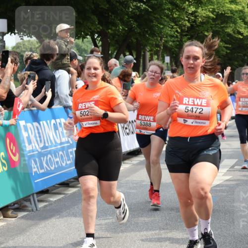 15.06.2025 - REWE Women's Run Strokosch-Dieckow http://msf.ph/oto/7933267 15.06.2025 11:05:48 Ziel 5005, 5028, 5146, 5284, 5387, 5388, 5472, 5668 meine-sportfotos.de