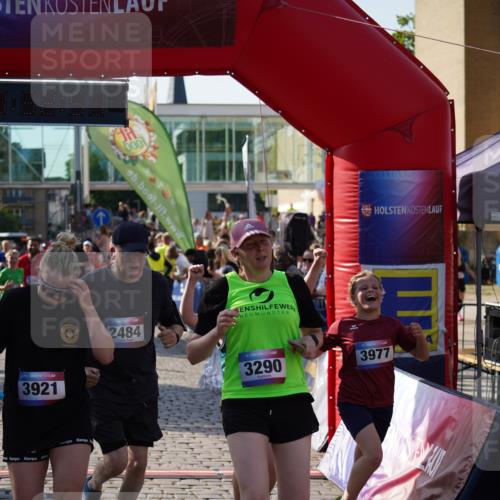 13.06.2025 - Holstenköstenlauf Felixshl http://msf.ph/oto/7933275 13.06.2025 18:02:52 Laufen 2484, 2782, 2975, 3018, 3257, 3290, 3295, 3610, 3664, 3665, 3817, 3921, 3949, 3977 meine-sportfotos.de
