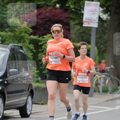15.06.2025 - REWE Women's Run Jannik Wohlers http://msf.ph/oto/7933277 15.06.2025 08:24:51 Laufen 10060, 10549 meine-sportfotos.de