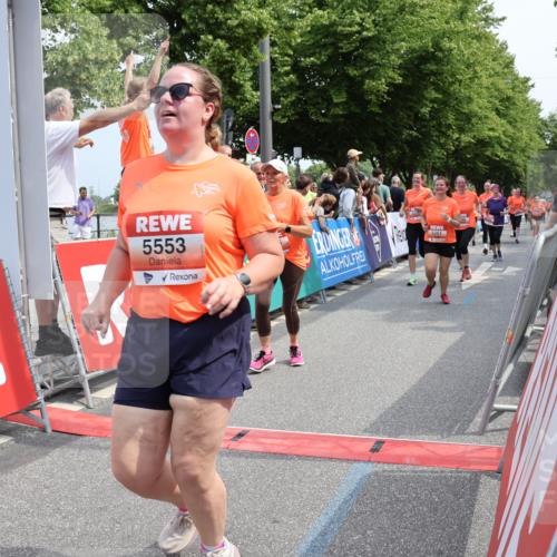 15.06.2025 - REWE Women's Run Strokosch-Dieckow http://msf.ph/oto/7933374 15.06.2025 11:05:56 Ziel 5005, 5028, 5146, 5195, 5212, 5261, 5265, 5284, 5285, 5298, 5387, 5388, 5468, 5472, 5530, 5553, 5559, 5636 meine-sportfotos.de