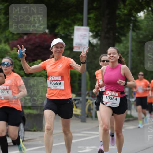 15.06.2025 - REWE Women's Run Jannik Wohlers http://msf.ph/oto/7933388 15.06.2025 08:25:02 Laufen 10770, 10589, 10264 meine-sportfotos.de