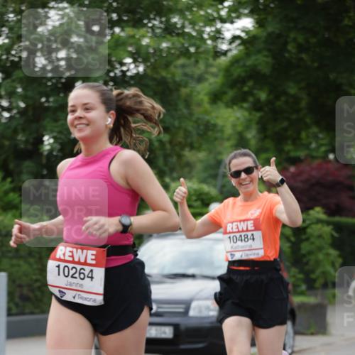 15.06.2025 - REWE Women's Run Jannik Wohlers http://msf.ph/oto/7933451 15.06.2025 08:25:04 Laufen 10264, 10484 meine-sportfotos.de