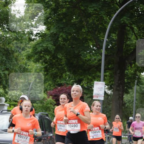 15.06.2025 - REWE Women's Run Jannik Wohlers http://msf.ph/oto/7933461 15.06.2025 08:25:15 Laufen 43, 10372, 10853, 10490, 10854, 10197 meine-sportfotos.de