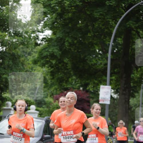 15.06.2025 - REWE Women's Run Jannik Wohlers http://msf.ph/oto/7933470 15.06.2025 08:25:15 Laufen 104, 10372, 10, 10496, 10854 meine-sportfotos.de