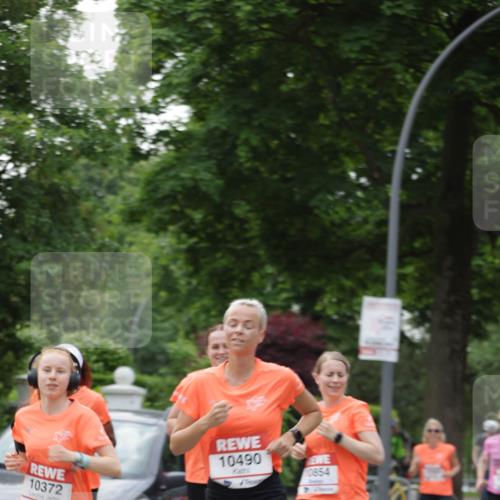 15.06.2025 - REWE Women's Run Jannik Wohlers http://msf.ph/oto/7933477 15.06.2025 08:25:15 Laufen 10372, 10490, 10854 meine-sportfotos.de