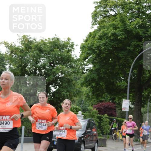 15.06.2025 - REWE Women's Run Jannik Wohlers http://msf.ph/oto/7933525 15.06.2025 08:25:16 Laufen 0490, 10853, 10854 meine-sportfotos.de