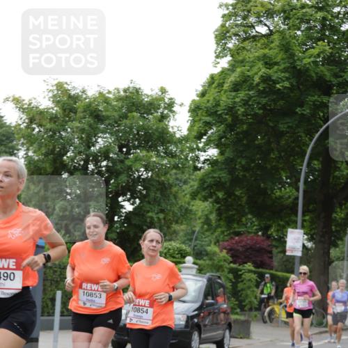 15.06.2025 - REWE Women's Run Jannik Wohlers http://msf.ph/oto/7933530 15.06.2025 08:25:16 Laufen 490, 10853, 10854 meine-sportfotos.de