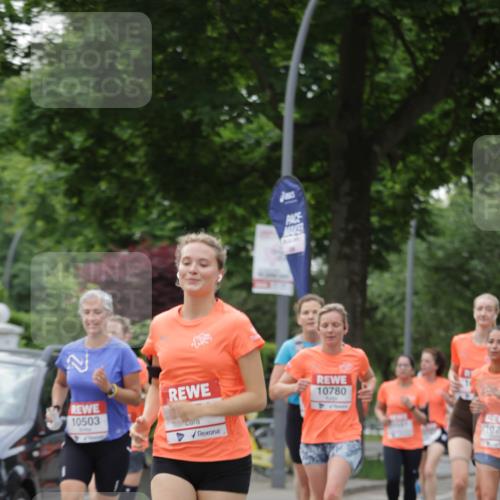 15.06.2025 - REWE Women's Run Jannik Wohlers http://msf.ph/oto/7933626 15.06.2025 08:25:20 Laufen 2, 10503, 5, 10780, 107 meine-sportfotos.de