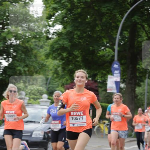 15.06.2025 - REWE Women's Run Jannik Wohlers http://msf.ph/oto/7933648 15.06.2025 08:25:20 Laufen 10364, 10571, 10503, 10780 meine-sportfotos.de