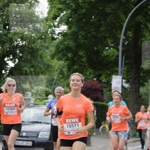 15.06.2025 - REWE Women's Run Jannik Wohlers http://msf.ph/oto/7933659 15.06.2025 08:25:20 Laufen 10364, 10571, 10780, 1043, 46 meine-sportfotos.de