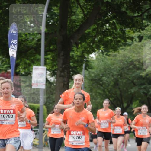 15.06.2025 - REWE Women's Run Jannik Wohlers http://msf.ph/oto/7933662 15.06.2025 08:25:21 Laufen 10780, 1055, 10763, 10767, 10717 meine-sportfotos.de