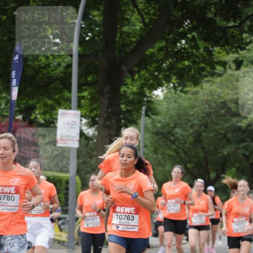 15.06.2025 - REWE Women's Run Jannik Wohlers http://msf.ph/oto/7933673 15.06.2025 08:25:21 Laufen 0780, 10767, 10551, 10763, 10717 meine-sportfotos.de
