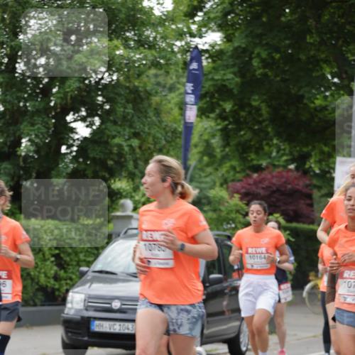 15.06.2025 - REWE Women's Run Jannik Wohlers http://msf.ph/oto/7933683 15.06.2025 08:25:22 Laufen 1043, 10782, 10164 meine-sportfotos.de