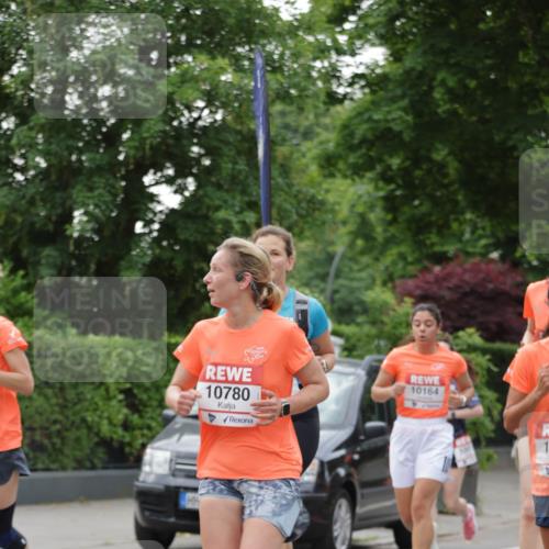 15.06.2025 - REWE Women's Run Jannik Wohlers http://msf.ph/oto/7933693 15.06.2025 08:25:22 Laufen 10780, 10164 meine-sportfotos.de