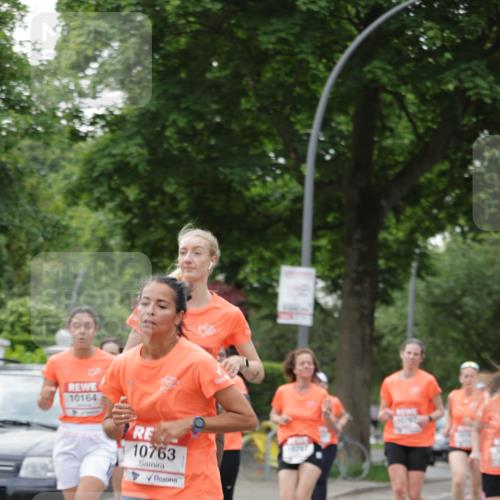 15.06.2025 - REWE Women's Run Jannik Wohlers http://msf.ph/oto/7933697 15.06.2025 08:25:23 Laufen 10164, 10763 meine-sportfotos.de