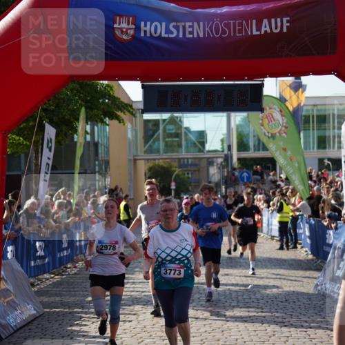 13.06.2025 - Holstenköstenlauf Felixshl http://msf.ph/oto/7933736 13.06.2025 18:03:18 Laufen 2073, 2213, 2214, 2914, 2978, 3010, 3031, 3294, 3769, 3773, 3786, 3864, 3925, 3983 meine-sportfotos.de
