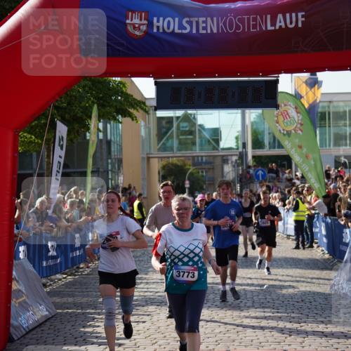 13.06.2025 - Holstenköstenlauf Felixshl http://msf.ph/oto/7933746 13.06.2025 18:03:18 Laufen 2073, 2213, 2214, 2914, 2978, 3010, 3031, 3294, 3769, 3773, 3786, 3864, 3925, 3983 meine-sportfotos.de