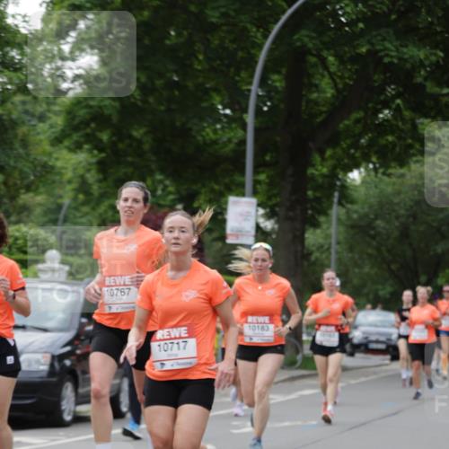 15.06.2025 - REWE Women's Run Jannik Wohlers http://msf.ph/oto/7933775 15.06.2025 08:25:25 Laufen 10767, 10717, 10183 meine-sportfotos.de