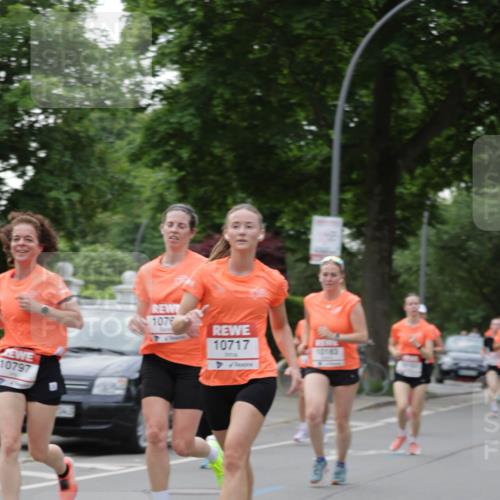 15.06.2025 - REWE Women's Run Jannik Wohlers http://msf.ph/oto/7933786 15.06.2025 08:25:25 Laufen 10797, 1076, 10717 meine-sportfotos.de