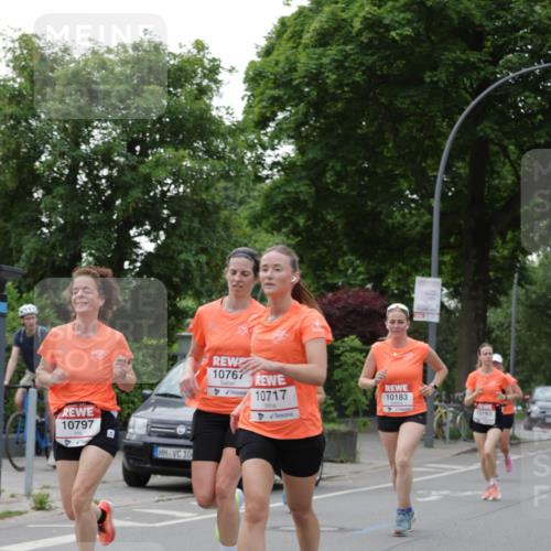 15.06.2025 - REWE Women's Run Jannik Wohlers http://msf.ph/oto/7933810 15.06.2025 08:25:26 Laufen 10797, 10, 10767, 10717, 10183, 10163 meine-sportfotos.de
