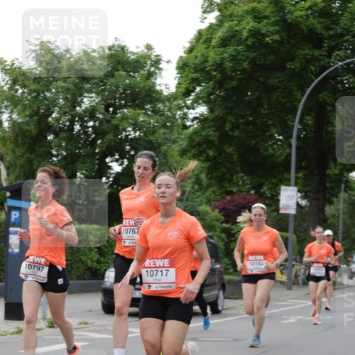 15.06.2025 - REWE Women's Run Jannik Wohlers http://msf.ph/oto/7933824 15.06.2025 08:25:26 Laufen 10797, 10767, 10717, 10183 meine-sportfotos.de