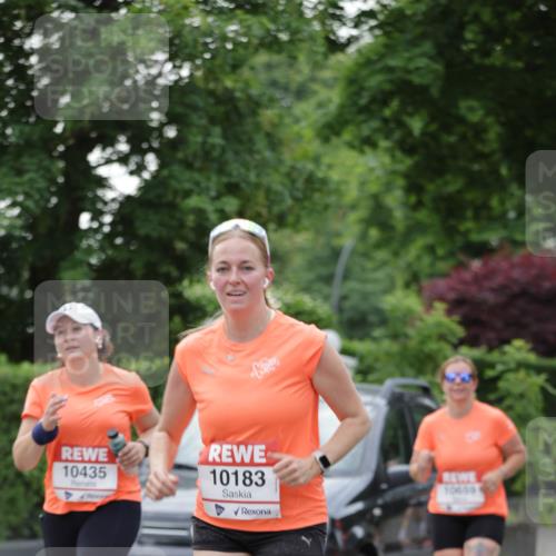 15.06.2025 - REWE Women's Run Jannik Wohlers http://msf.ph/oto/7933846 15.06.2025 08:25:27 Laufen 10435, 10183 meine-sportfotos.de