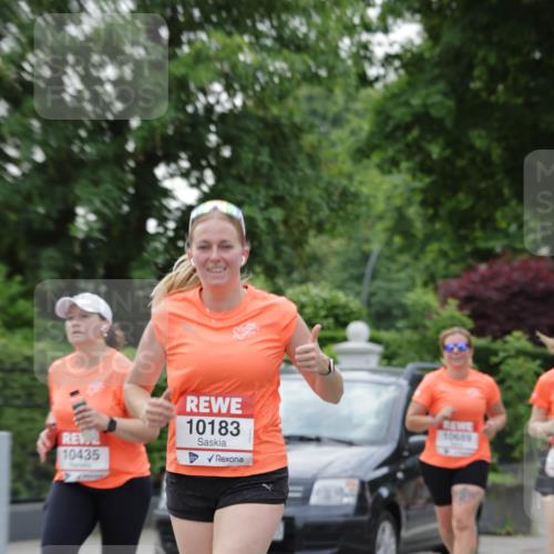 15.06.2025 - REWE Women's Run Jannik Wohlers http://msf.ph/oto/7933861 15.06.2025 08:25:27 Laufen 10435, 10183, 10659 meine-sportfotos.de