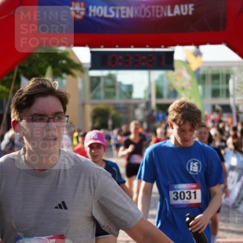13.06.2025 - Holstenköstenlauf Felixshl http://msf.ph/oto/7933893 13.06.2025 18:03:22 Laufen 2073, 2213, 2214, 2358, 2442, 2978, 3031, 3294, 3769, 3773, 3779, 3786, 3806, 3864, 3925, 3983 meine-sportfotos.de
