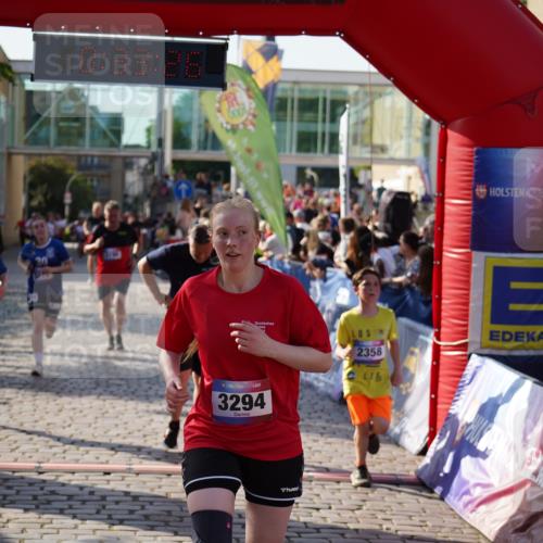 13.06.2025 - Holstenköstenlauf Felixshl http://msf.ph/oto/7933914 13.06.2025 18:03:27 Laufen 2073, 2213, 2214, 2358, 2442, 3080, 3190, 3294, 3779, 3806, 3864, 3983 meine-sportfotos.de
