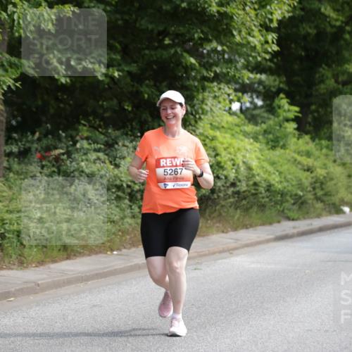 15.06.2025 - REWE Women's Run Jannik Wohlers http://msf.ph/oto/7933945 15.06.2025 10:12:00 Laufen 5267, 5200 meine-sportfotos.de