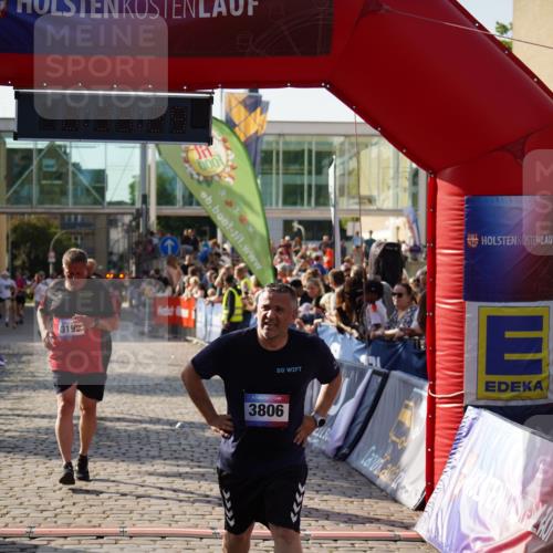 13.06.2025 - Holstenköstenlauf Felixshl http://msf.ph/oto/7933947 13.06.2025 18:03:30 Laufen 2358, 2442, 2481, 2909, 3080, 3190, 3294, 3779, 3806 meine-sportfotos.de
