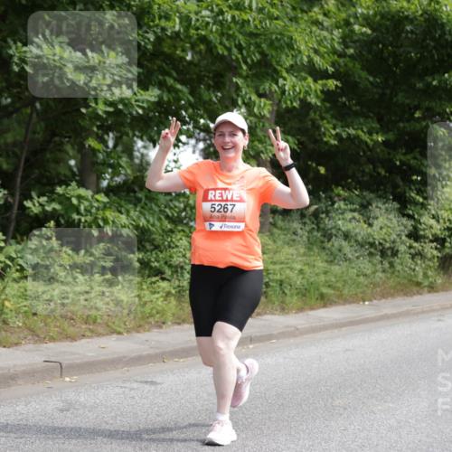 15.06.2025 - REWE Women's Run Jannik Wohlers http://msf.ph/oto/7934018 15.06.2025 10:12:02 Laufen 5267 meine-sportfotos.de