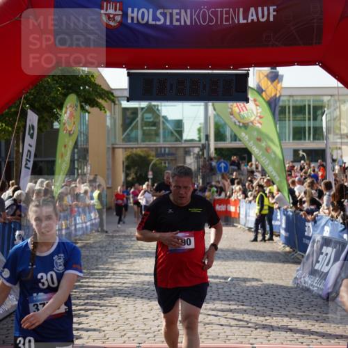 13.06.2025 - Holstenköstenlauf Felixshl http://msf.ph/oto/7934024 13.06.2025 18:03:32 Laufen 2442, 2481, 2849, 2909, 3080, 3190, 3259, 3779, 3806, 3834 meine-sportfotos.de