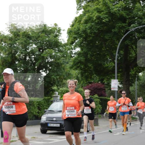15.06.2025 - REWE Women's Run Jannik Wohlers http://msf.ph/oto/7934062 15.06.2025 08:25:31 Laufen 10808, 10560, 10525, 10144 meine-sportfotos.de